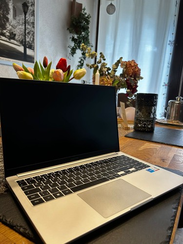 Samsung galaxy book - samsung,