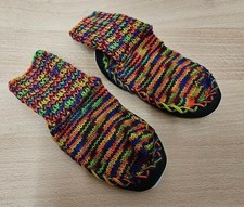 Hüttenschuhe, Socken mit Ledersohle, Grösse 26-27, knallig bunt