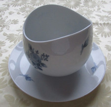 Sauciere, Porzellan von