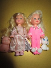 B1793) ZWEI ORIGINALE BARBIE