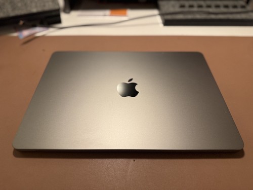 Macbook air m3 - 13,6“, 8core