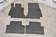 Mercedes E Klasse W213 Gummimatten Allwettermatten A2136800802