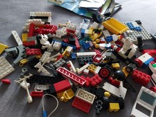 Lego Teile, ca. 500 g, verschiedene Restbestände plus Prospekte 