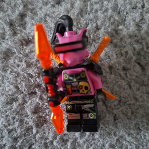 Lego minifigur aus ninjago - lego,