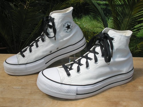 Original converse chucks - converse,