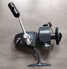 2 Alte Angelrollen Anglerrollen RYOBI 177  und Shakespeare Noris 2009 Vitage