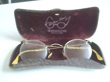 Alte Brille im Etui von Brillen König Bremervörde