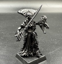 Warhammer Vampire Female Lord
