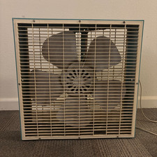 Vintage 1970s Superlectric 20"