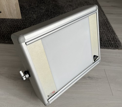 White screen normlicht - white,