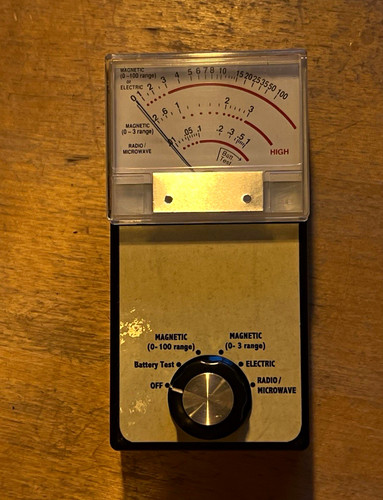 Alpha lab trifieldmeter emf - alpha,