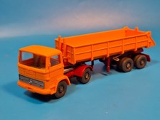 Wiking 1:87 / H0 Mercedes-​​​Benz LP 1317 Hinterkipper-Sattelzug orange
