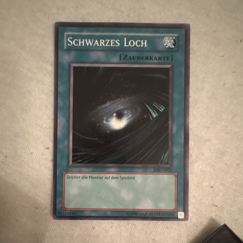 Schwarzes loch - yu-gi-oh!,
