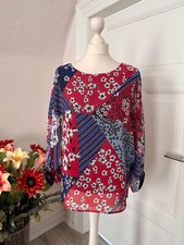 Esprit bunt gemusterte Chiffon Bluse mit fixiertem Top & Fledermausärmeln Gr. 34