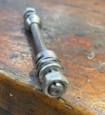 Achsstift Hinterradnabe