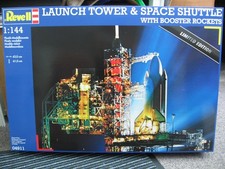 Revell 04911 Launch Tower &