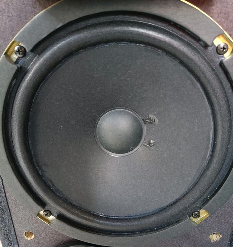 Yamaha yst sw - 1,
