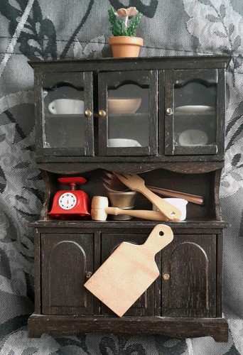 Küchenschrank und