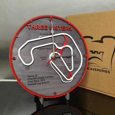 Drei Schwestern inspirierte