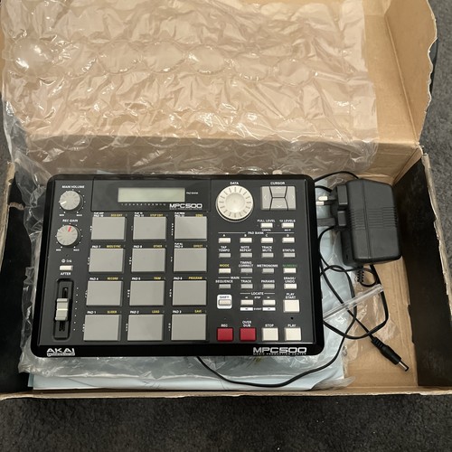 Akai mpc 500 sampler - akai, und