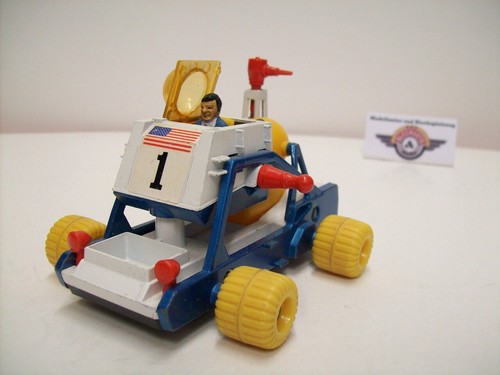 James bond 007 - james, "moonbuggy"