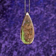 Tropfen Anhänger aus Robinie Maser in Epoxid