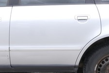 Audi A4 B5 Tür Türblatt hinten links grau silber LY7M Kombi Limo