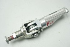 KAWASAKI Z 750 ZR750L FUßRASTE FAHRER RECHTS RIZOMA FOOTREST