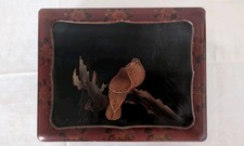 Alte Holzschatulle "Chinalack" Goldammer