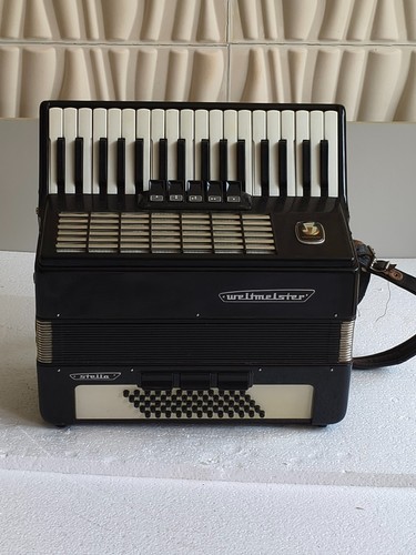 Piano accordion akkordeon