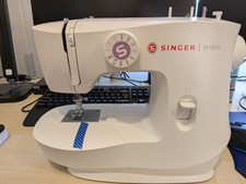 SINGER M1605 Freiarm Nähmaschine 230212 - Weiß