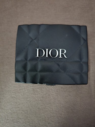 Diorshow couleurs 557 brown - couleurs,