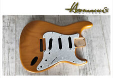 Strat, Stratocaster 11 Loch