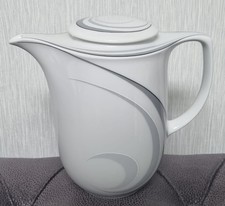 Winterling Bavaria Porzellan Kanne/Vase – sehr guter Zustand – modern