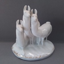 Carl Teichert Porzellan- zum 1000 jähriges Stadtjubiläum 1929 Lamagruppe