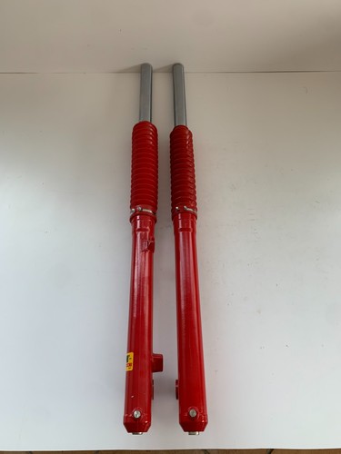 Gabel vorne rechts und - , links