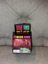 Nee Doh schöner Würfel - superweiches Stressabbau-Zappelspielzeug - matschiger sensorischer Spaß!