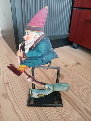 Alter zwerg rauchend metall - zwerg,