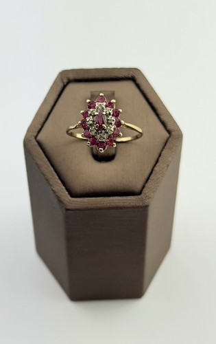 Rubin und diamant - 9, kt