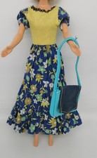 Barbie Kleidung Outfit Steffi Puppe Petra älter Kleid lang blau gelb Blumen Tasc