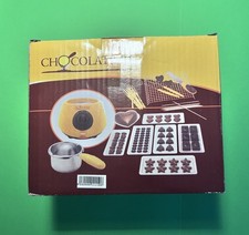 15 Watt Chocolatiere Fondue mit Formen und div. Zubehör für leckere Pralinen