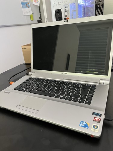 Sony vaio vgn - vaio, vgn-fw41e