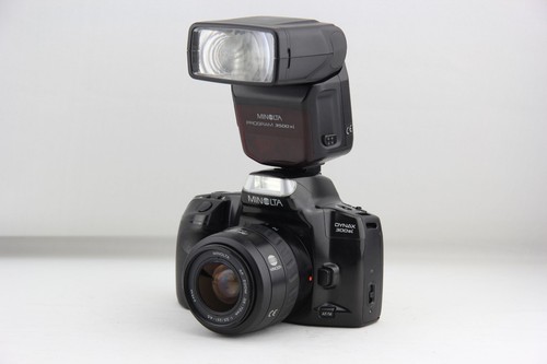 Minolta dynax 300si mit 70 - dynax,