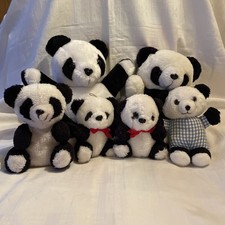 Stofftier Pandafamilie