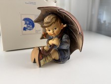 Hummel Figur 152/0B Geborgen