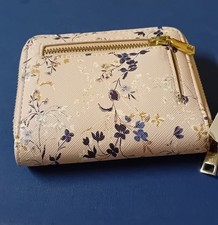 Schönes, kleines Damen