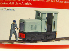 Feldbahnlok mit Ankurbler