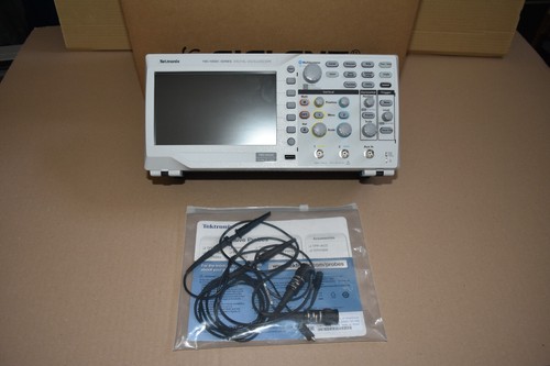 Tektronix tbs 1052 - tektronix,