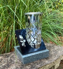 Edelstahl Grablaterne Vase