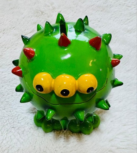 Grünes monster sparschwein - grünes, monster-sparschwein